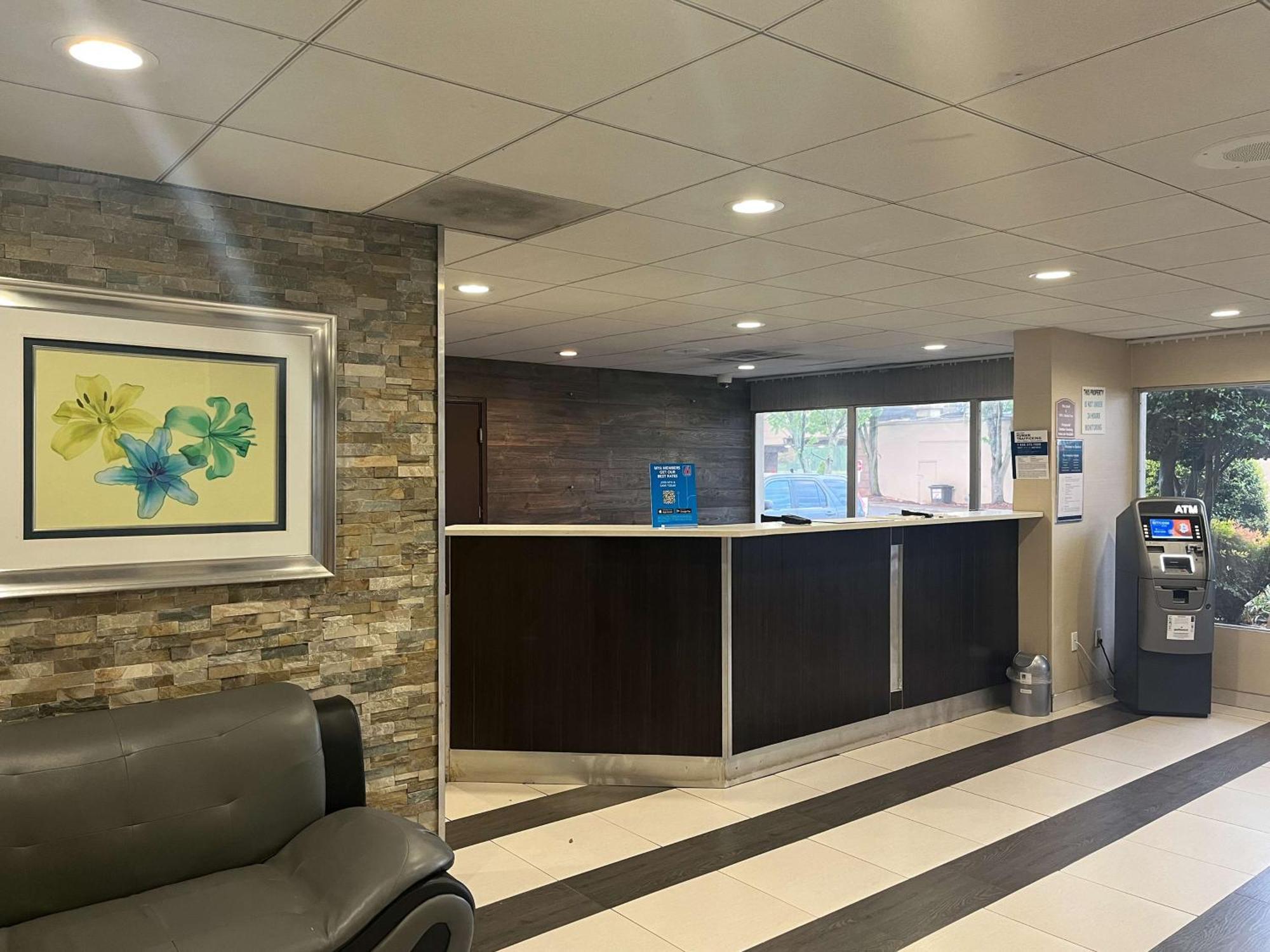 Hotel 6 Charlotte, Nc - Airport South