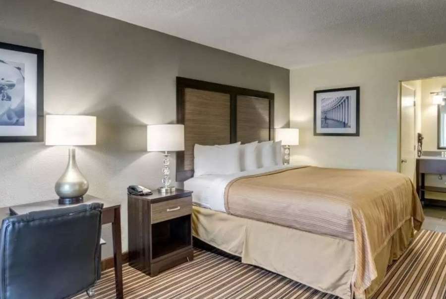 6 Charlotte, Nc - Airport South 2*